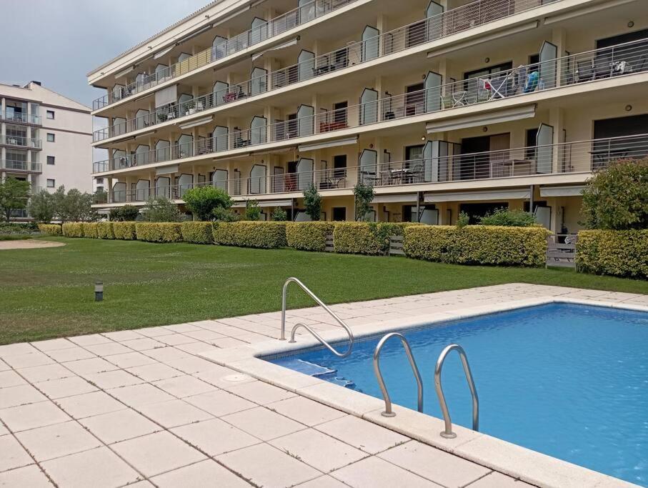 Apartamento En Primera Linea De Mar ロザス エクステリア 写真