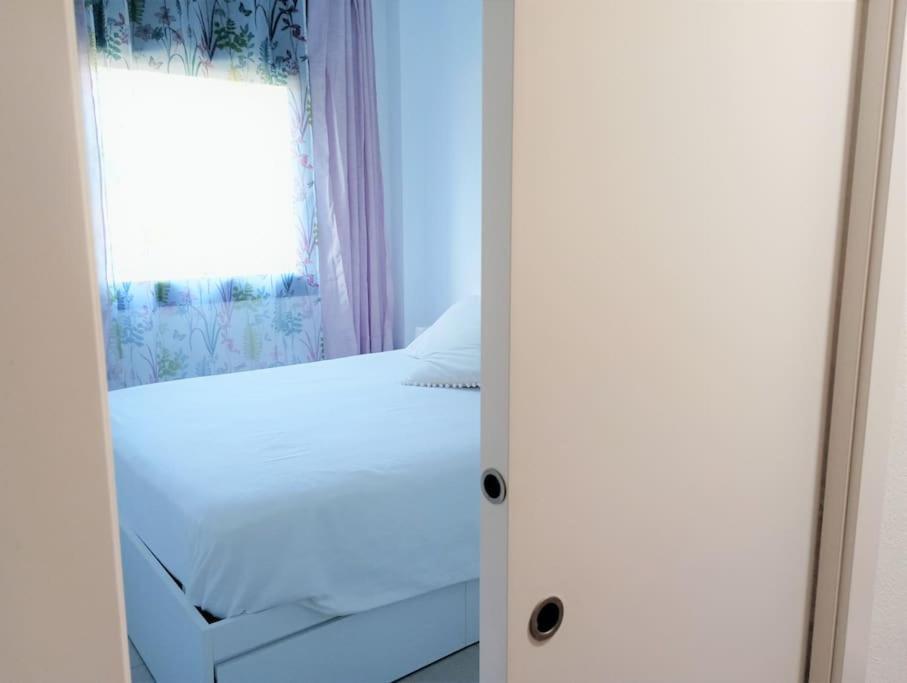 Apartamento En Primera Linea De Mar ロザス エクステリア 写真